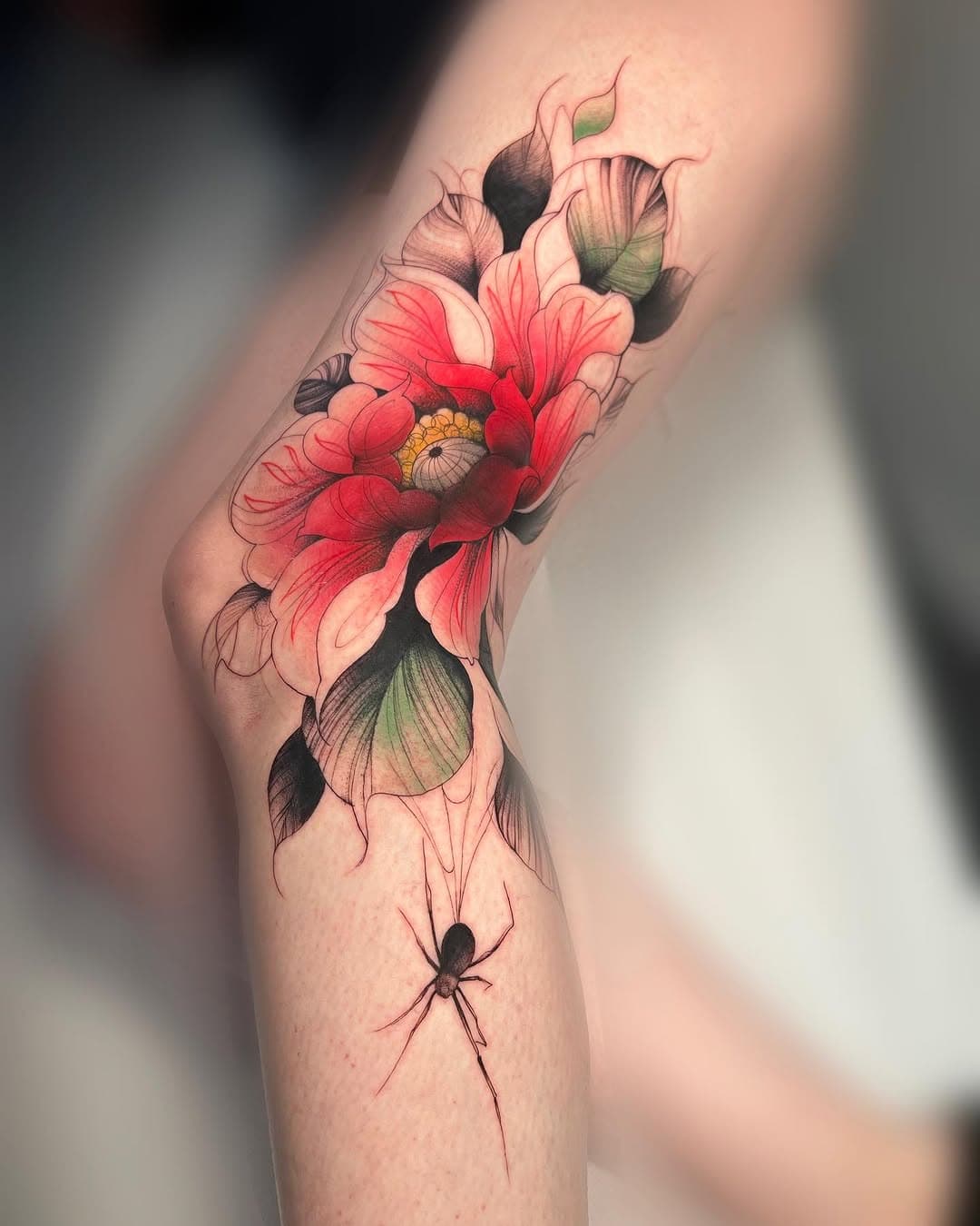 Une toute petite fleur pour Delphine, merci pour ton endurance 💪🏻🌸
___________________________________
Infos & réservations : info.leapetitcoeur@gmail.com
•
#tattoolille #colortattoos #colortattoo #tattoo #tatouage #lilletattoo