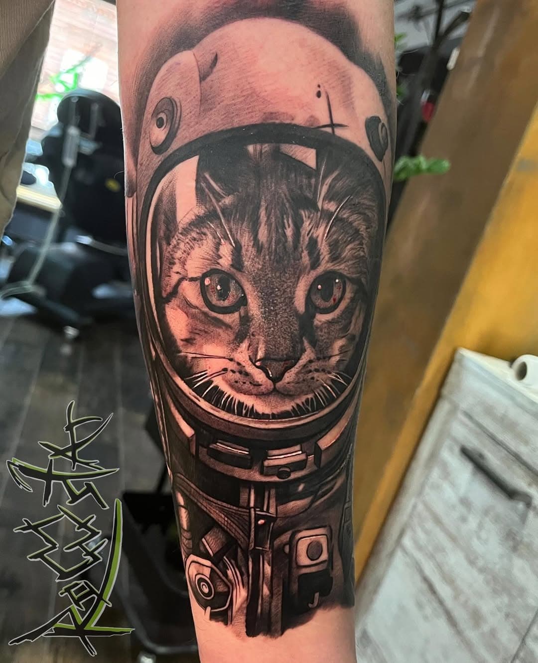 #tattoo #tattoos #inked #astrocat #ink #tattoostyle #tat #tattooed #tattooing #roqqstar