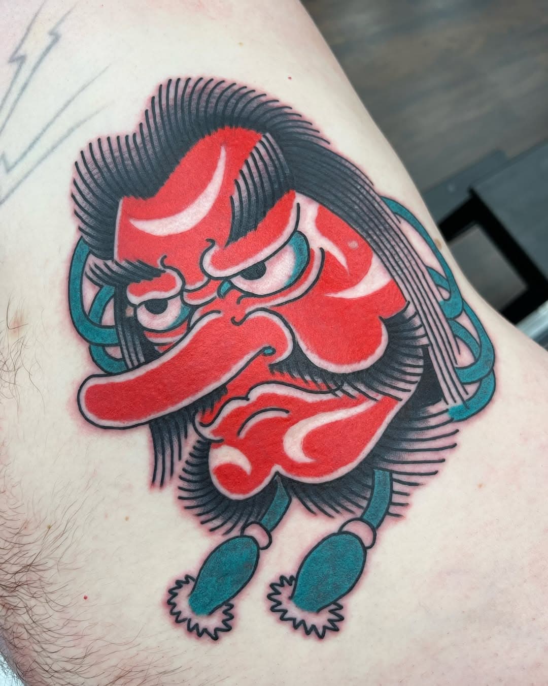 Did this tengu today on my friend @dawid_maschine who is doing a guest spot this week at the shop! Check him out!

Done in #berlin @stayfreetattooberlin 

Desde Agosto trabajando full-time en @eagletattoocs en Castelló de la Plana!

#traditional #tattoo #castelló #japanese #castellontattoo #tattoocastellon #valencia #valenciatattoo #tattoovalencia #madrid