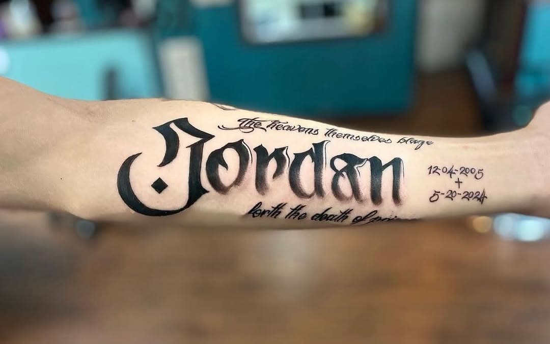 @elle_wright_tattoo tattooed this awesome lettering! She’s booking for July and you can message her at www.invidiatattoo.com/contact Elle