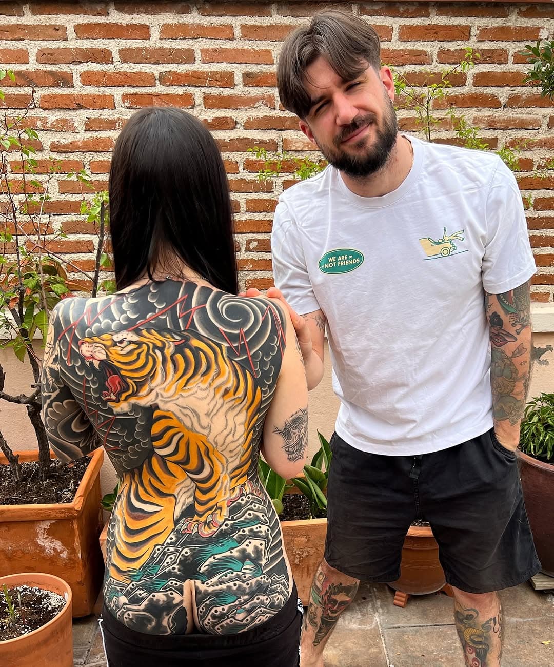 9 sesiones en 7 meses para la espalda de @kabratattoo . Muchas gracias por la dedicación y por llevar mi trabajo. Estoy muy agradecido por tener clientes como tú 🙏🏻🥋

9 sessions in 7 months for @kabratattoo ‘s backpiece . Thank you a lot for wearing my work and for your dedication , I’m so grateful for having customers like you 🙏🏻🥋

📩 Escríbeme si tu también quieres un proyecto , grande o pequeño , para empezar ahora o para después del verano 💪🏻

📩write me if you want to start your project , big or small , now or after summer . I will be also in AMSTERDAM and AACHEN in September ! 💪🏻