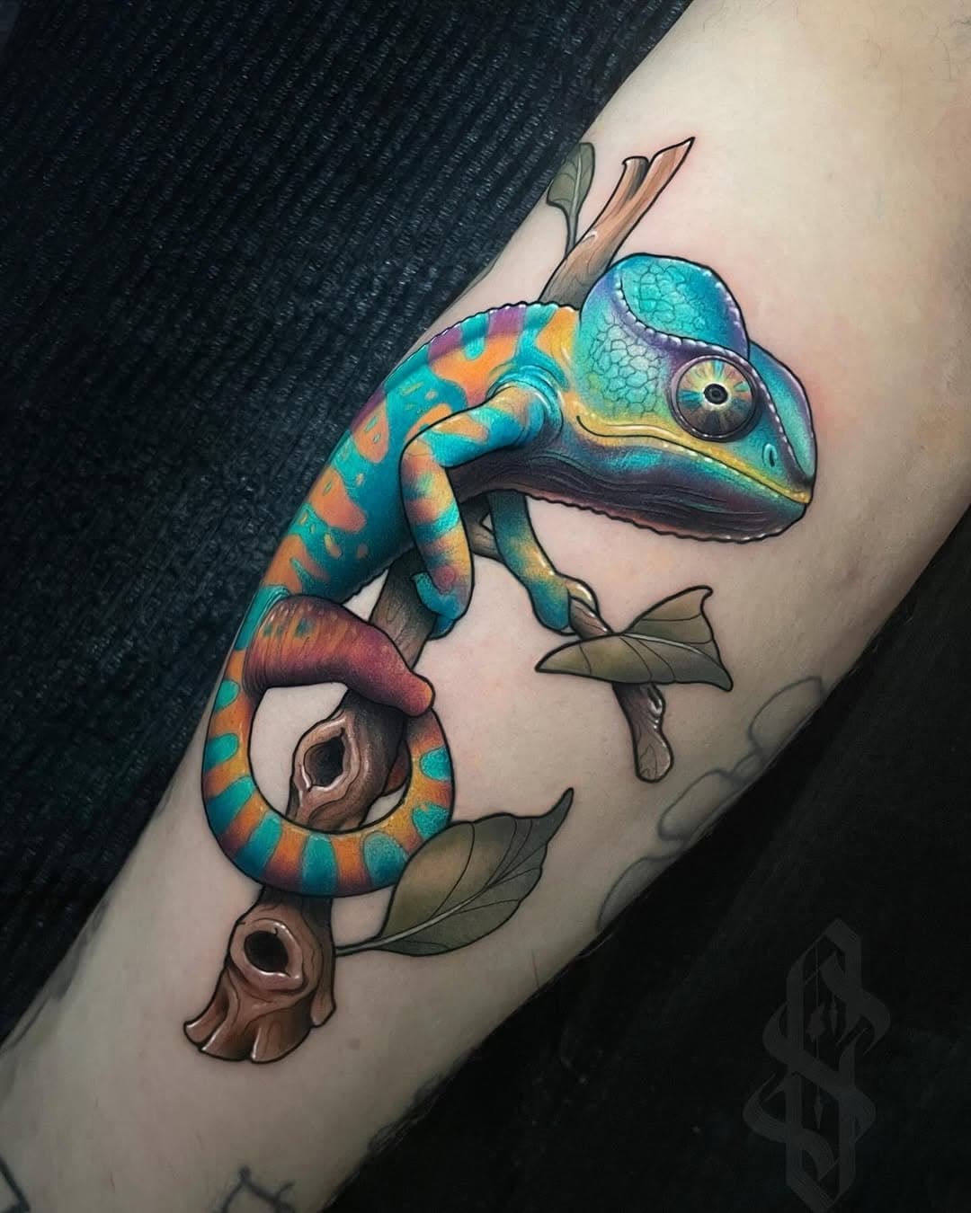 •CHAMELEON•
~
~
~
~
#tattoo #tattoomadrid #ink #inked #besttattoo #neotradi #neotraditionaltattoo #newtraditional #instattoo #neotrad #neotraditional #colourtattoo #diseño #tattooideas #tattoocolor #tattoodesign #drawing #art #tattooart #tattooer #tattoist #tattoooftheday #balmtattoo