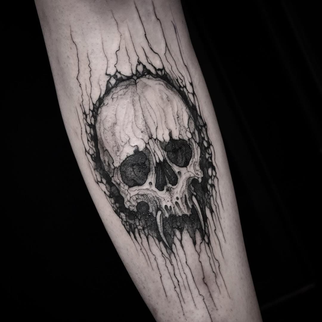 Takk Tina. #tattooist #blackworkers #blackworktattoo #darkart #darktattoos #skullart #skull #tattooartist #girlswithtattoos #sleevetattoo #tattooideas #tattoostudio #artstudio #oslo #oslotattoo #norwaytattoo #norwegiantattooers #norsk #tatovør #tatovering #oslove