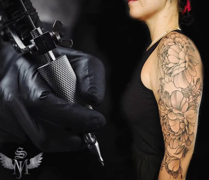 #tattoo #finelinetattoo  #realistictattoo #beautifultattoo #tattooFrankfurt #tattoobadhomburg #tattoogermany #tattoobadenwürtemberg #tattookarlsruhe #tattoogreece #tattoostudiosakismj #sakismj #cheyenne #cheyenne_tattooequipment
