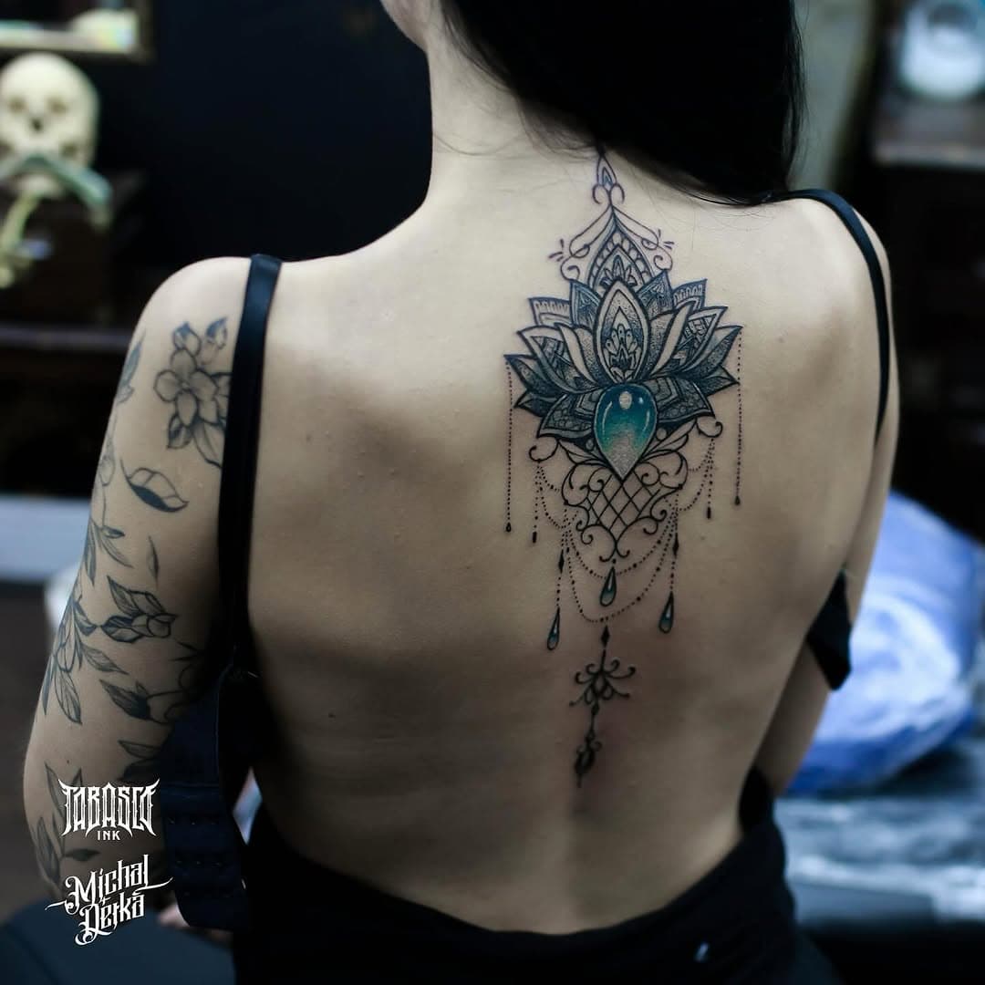 Mandala on the spine for @aleksandra.knuth done at @tabasco.ink @ezcartridgecouk #mandalatattoo #spinetattoo #ezcartridgecouk #uktattoo #toptags #liverpooltattooartist #skinartmag #spinetattoos #backtattoo #womentattoo #travelblogger #scouser #ukgirls #northwest #nofilter