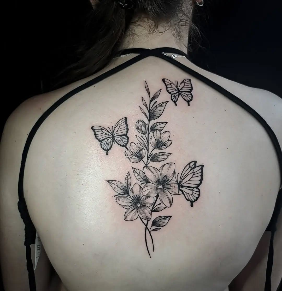 Floral back piece
Artist : @sanderbroers 

#justdoit #venray #tattooartwork #tattoo #tattoos #backpiece #floraldesign #floraltattoo #flowertattoo #girlstattoo #tattoofeminina #tattooofinstagram #tattoostyle #tattoomodel #tattooshop #artist #tattooartist #inkspiration #ink