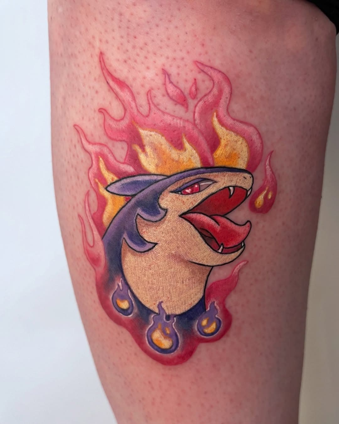 Throwback to this Hisuian Typhlosion 🤍Where are all my fellow Pokémon loverss?? 
Whats your favorite generation?
•
#hisuianform
#pokemontattoo 
#tbt
#typhlosion