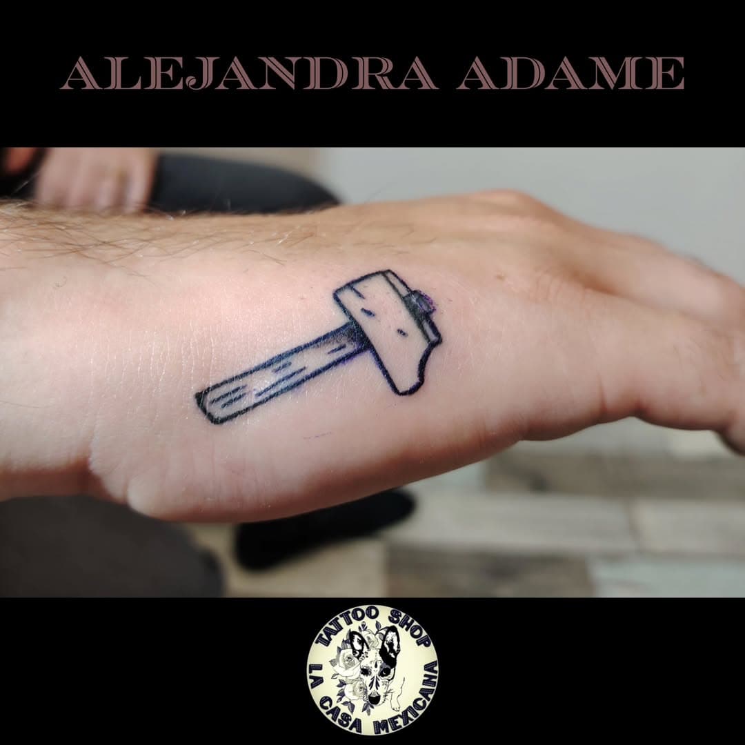 Par passion...

🔨💙🔨💙🔨💙🔨💙🔨💙🔨💙🔨💙🔨💙🔨💙🔨

#tattoo #tatuaje #tatouage #paysdegextattoo
#tattoopaysdegex #tattooferneyvoltaire
#ferneyvoltairetattoo #tatouagepaysdegex
#paysdegextatouage #tatouageferneyvoltaire
#ferneyvoltairetatouage #ferneytattoo 
#hammertattoo #tatuajemartillo #tatouagemarteau #hammer #martillo #marteau #tinytattoo #tatuajeminiatura #minitatouage #minitattoo