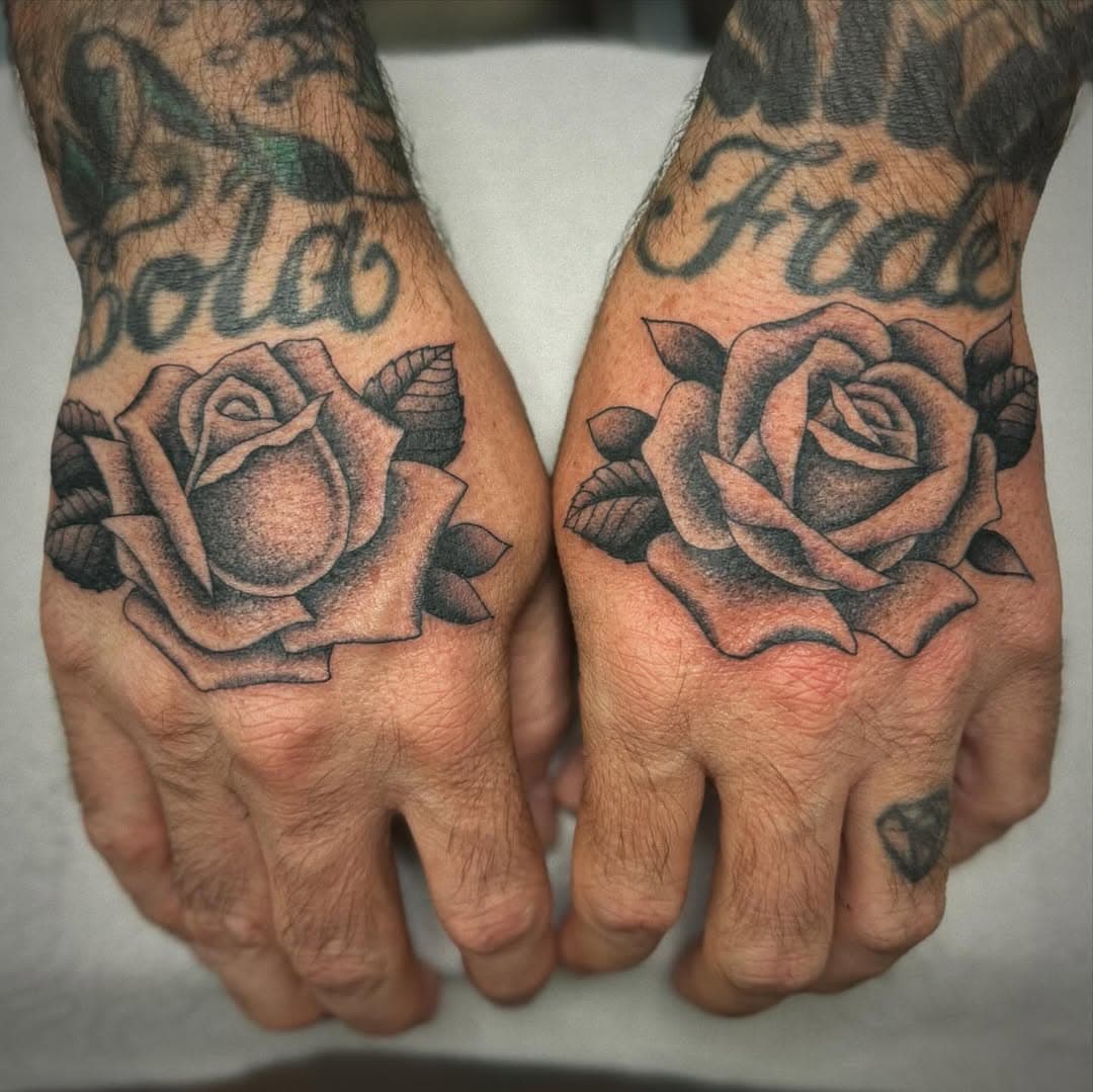 …thanks for the trust… i will love to do more rose like this one… contact me or come by the shop…  working from sunday to Wednesday at @oldrosetattooca