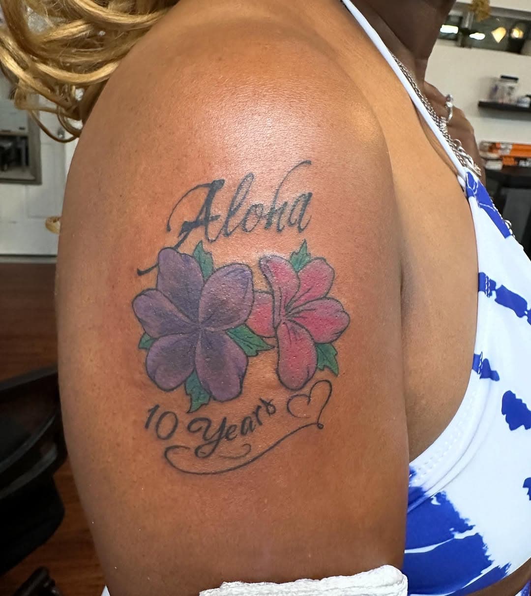 Congratulations on 10 Years together!!! Thanks for including us in your celebration!

#CuteTattoo #CuteTattoos #TattooedGirls #TattooedGirl #TattooModels #TattoosOfInsta #TattooLifestyle #808Tattoos #HawaiiTattoos #HawaiiTattooArt #OahuTattoo #LuckyWeLiveHawaii #RockStarHawaii #RockStarTattoo #WaikikiTattoo  #ColorTattoos #BnGTattoo #TattooTherapy #Cheers #BodyArt #RotaryTattoo #ThankYouForLooking #MuchAloha