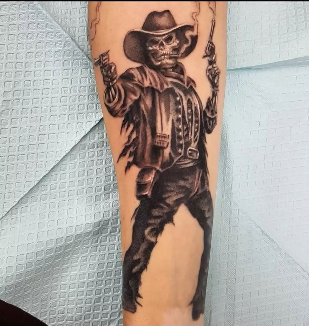 All styles welcome! 
Your design or ours, we do them all!

#leapoffaithtattoo #tattoo #blackandgreytattoo #prescott #prescottarizona #northernarizona