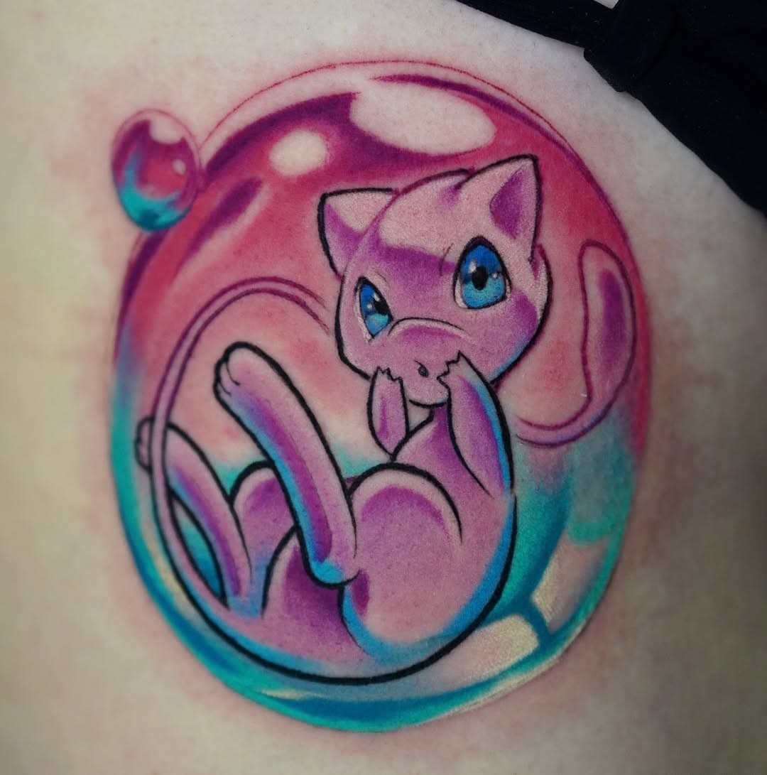 #151 Mew tattoo on a super cool client! ✨ Had a blast bringing this little psychic legend to life. Who else is ready to get their Pokémon ink on? #GottaTattooEmAll 😎
#pokemontattoo
#mewink
#nerdytattoos
#gamertattoo
#geekink