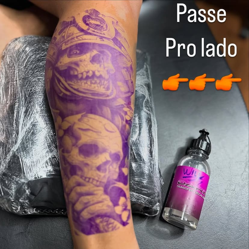 Com o material da @darkdecalque é uma do corretamente consigo chegar nesse decalque, onde me facilita muito no resultado do meu trabalho, consigo colocar todos os detalhes e trazer para meu cliente um resulta perfeito como@está no vídeo. 
E aí me diz aí oq achou desse resultado
.
.
.
.
.
#tattoo #tattooartist #tattooideas #asmr #tattooing #tattoolover #tattoos #tattooart #tattoolife #tattoostyle #sleeve #tattooink #baby #babytattoo #son #familytattoo #portraittattoo #realismtattoo #detailing #drawing #cute #realism #artistic #artist #viral #tattooart #tattooist #tattooed #tattoomodel #tattooart #tattoolife #tattooink #tatts #tattooflash