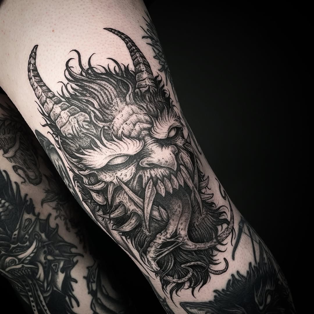 Loved doing this super gnarly Krampus for Bridie’s knee! Thanks for being super tough and getting this in one sitting!
~
Now booking Sep - Nov 2024 
~
Highwaterstattoo@gmail.com 
~
#melbournetattoos #melbournetattooartist
#thedarkestwork #blackworktattoo
#dotworktattoo #darkartists #blacktattooart
#artesobscurae #onlythedarkest
#highwaterstattoo #helenhighwaters
#darkartistssubmission #darktattooart
#onlyblacktattoos #blxckwork #finelinetattoo
#blackworkers #kneetattoo #krampustattoo #krampus #monstertattoo #krampuskneetattoo