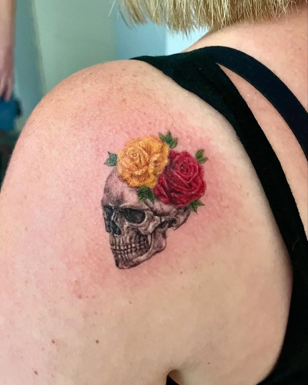 Loved doing this little skull  #picoftheday #photoftheday #ink #inkedup #inked #tattoo #tattoos #tattooart #tattooartist #essextattoo #tattoodesign #essex #tattoolife #realism #realismtattoo #realistictattoo #colourtattoo #blackandgrey #blackandgreytattoo #dynamicink #blackandgreyink #instatattoo #girlswithtattoos #guyswithtattoos #blackandgreyrealism #tattoostudio #tattoolovers #cheyenne_tattooequipment #fusion_ink