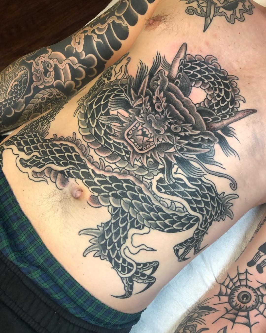 I will be tattooing in Japan during November and December. Please Email me If you’re interested in setting something up.

I will be available following cities 

-Sapporo 
-Tokyo
-Fukuoka

日本(札幌、福岡、東京)で11月と12月に仕事します。
興味のある方は是非ご連絡ください。  宜しくお願いします。