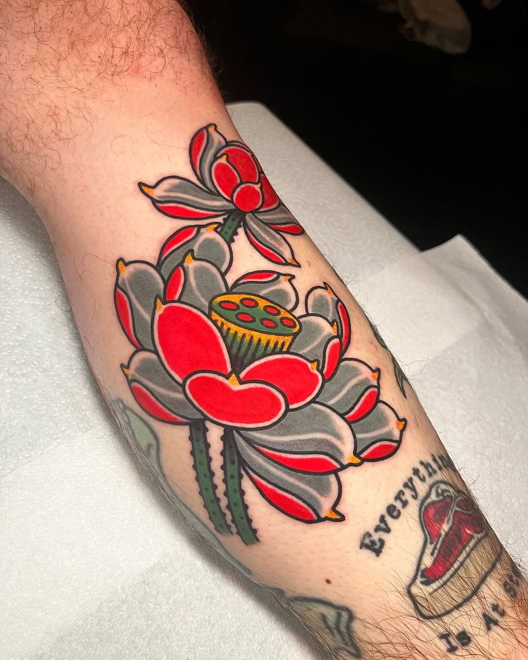 Shin banger for Sam. Thanks as ever bro. Always a fun day! Scroll for more pictures and a video. #classictattoos #boldwillhold #traditionaltattoos #traditionaltattoo #traditionalartist #whipshaded #brightandbold #tradtattos #derbytattoo #derbytattoos #derbyshire #derbyshiredales #blackclaw #blackclawneedle #blackclawneedles #oldlines #bright_and_bold #realtraditional  #traditionalflash #tattoo #besttradtattoos