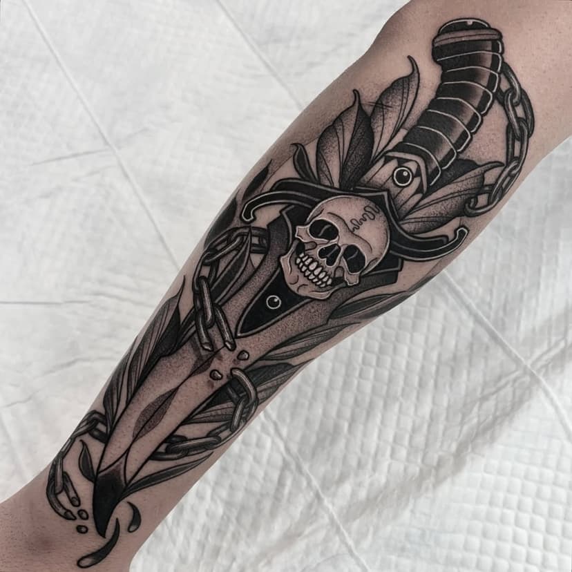 ▪️🗡️ Skull dagger done at @sevenartstattoo thanks!
@balm_tattoo @electricink 

#tattoo #tatuaje #cooltattoos #tattoos  #tattoostyle  #neotrad #newtraditional  #neotradeu #skull #dagger #TattooSnob  #daggertattoo  #blackworktattoo #daga #TattooistArtMagazine #radtattoos  #blackandgreytattoo #neotraditionaltattooers #tattoo_art_worldwide #blackwork #neotraditionalspain  #work #thebestspaintattooartist #skinart_mag  #inkedmag #barcelona #anthonybarroscastro #figueres #girona #calella