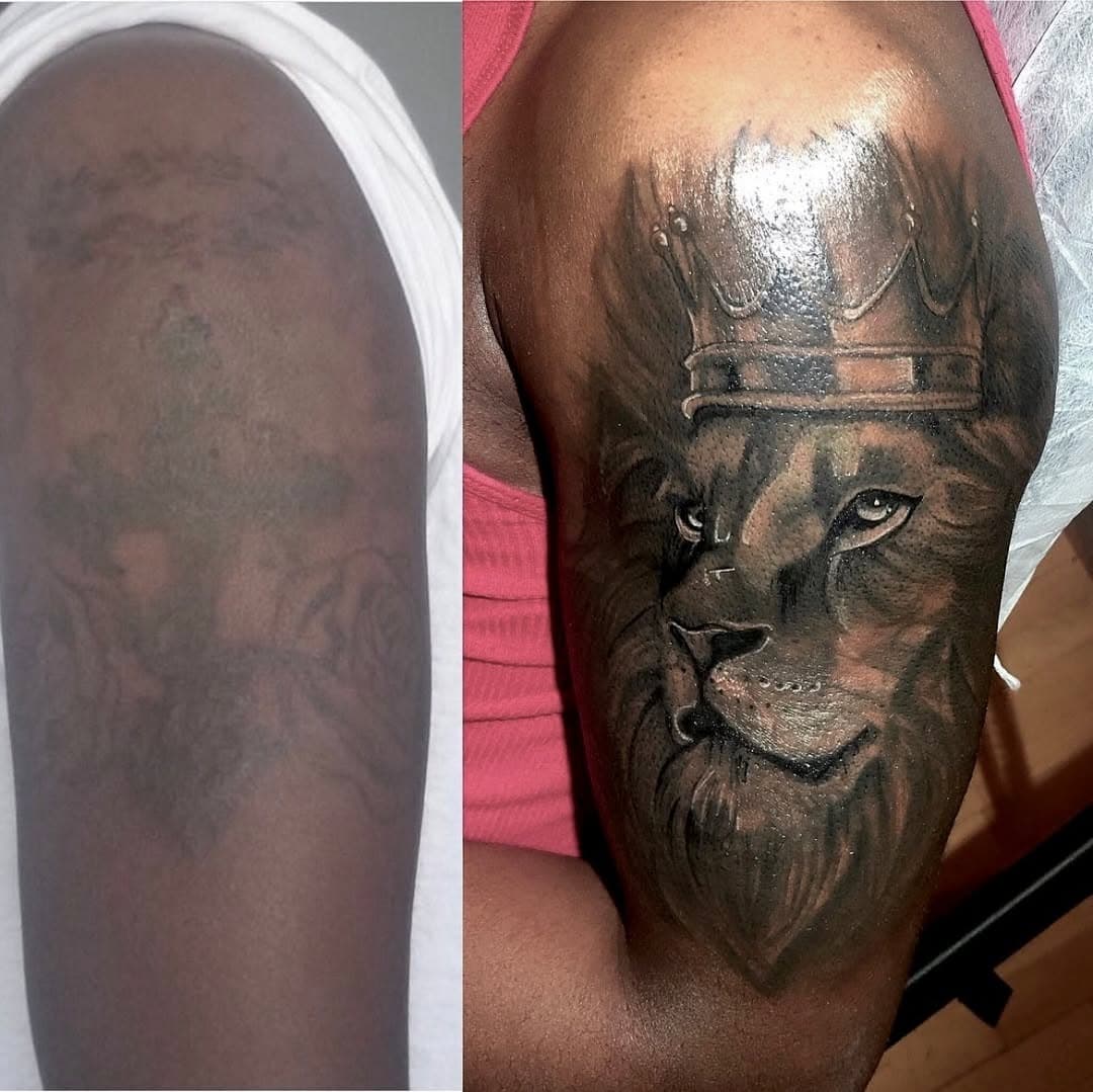 Cover up Specialist 👸🏽 
Accepting referrals as well!!! 

Click the link in my bio for my inquiry form. 
Or email me  info@channingartlab.com to schedule a free consultation. 

#coveruptattoo #tbt 

#tattoo #tattoos #ink #inked #art #tattooartist #tattooart #tattooed #tattoolife #tattooideas  #artist #blackwork #instagood #tattoodesign #tatuagem #tattooing #tattooist #blackandgreytattoo #tattooink #tatuajes  #tattoostyle  #drawing #tatuaje #tattooer  #tattoogirl