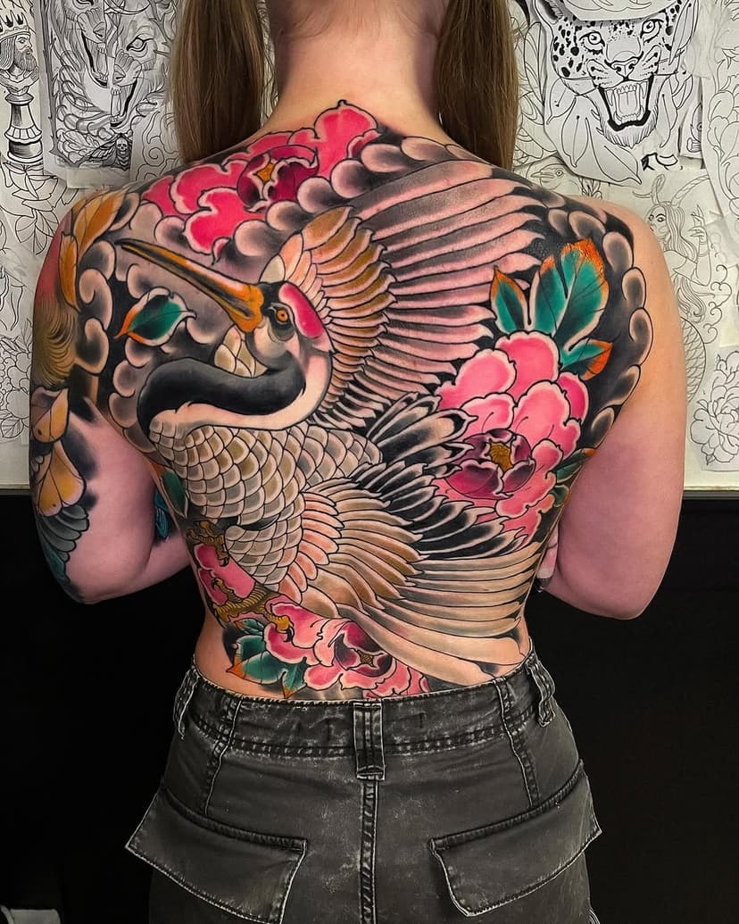 Finished Alice’s backpiece today • thanks for traveling and your dedication! 🖤 Done @janssenjanssentattoo 

Email me for bookings: willemxsm@live.nl 
Sponsor: @silkcartridges

#cranebird #cranebirdtattoo  #neotraditionalcrane #neotraditionaltattoos #neotraditionaleurope #neotraditionalholland #neotraditionalgermany #neotraditionalbelgium #neotradworld #neotraditionals #neotradart #tattoos #dutchtattoos #limburgtattoo #venlotattoo #eindhoventattoos #germanytattoo #neotradeu #ntgallery #neotraditionalworldwide #willemxsm