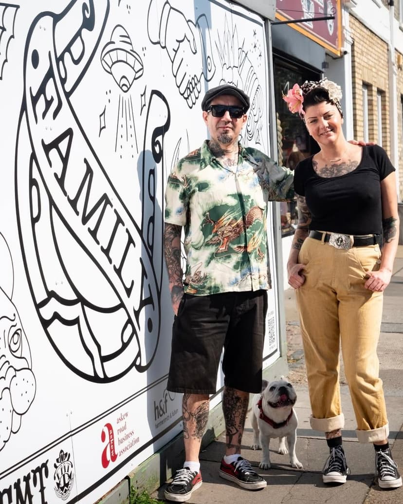 A big thank-you to H&F Council for making this amazing mural happen. 🙏

The Askew Road Arts Festival is in full swing and you can find Jo at the temporary tattoo stall today from 11am!🥳

https://www.lbhf.gov.uk/news/2024/09/askew-road-artists-celebrate-week-w12-festival-fun

@hfcouncil 
@askewroad_w12 
@jo_szwedzinski_fmt 
@diogo_melofmt 
@ramone_fmt