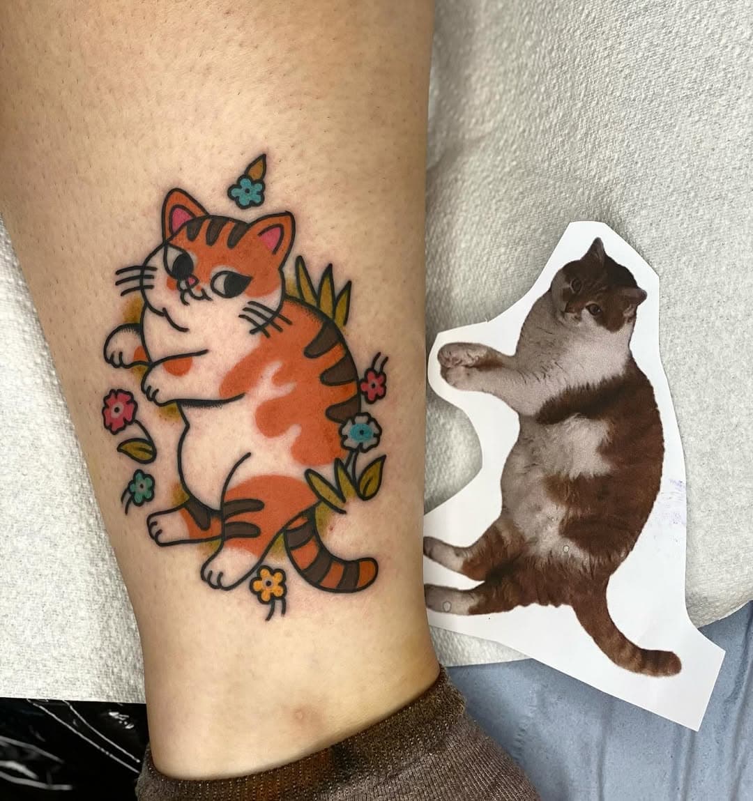 That’s me back from my trip to Japan! Full of new ideas and trying to fight off the jet lag 👹 I will be responding to all enquiries over the weekend and coming up with new designs soon xoxox

Here’s a kitty for a wee while ago, been terrible at posting lately so I’ll try and remind yous all I’m still here 🥸