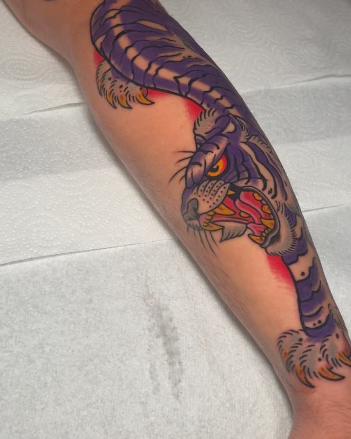 None horned None flying purple people eater for Ben. Thanks you kindly sir! Sat like a champ for a big day sit!  Scroll for pictures. #classictattoos #boldwillhold #traditionaltattoos #traditionaltattoo #traditionalartist #whipshaded #brightandbold #tradtattos #derbytattoo #derbytattoos #derbyshire #derbyshiredales #blackclaw #blackclawneedle #blackclawneedles #oldlines #bright_and_bold #realtraditional  #traditionalflash #tattoo #besttradtattoos