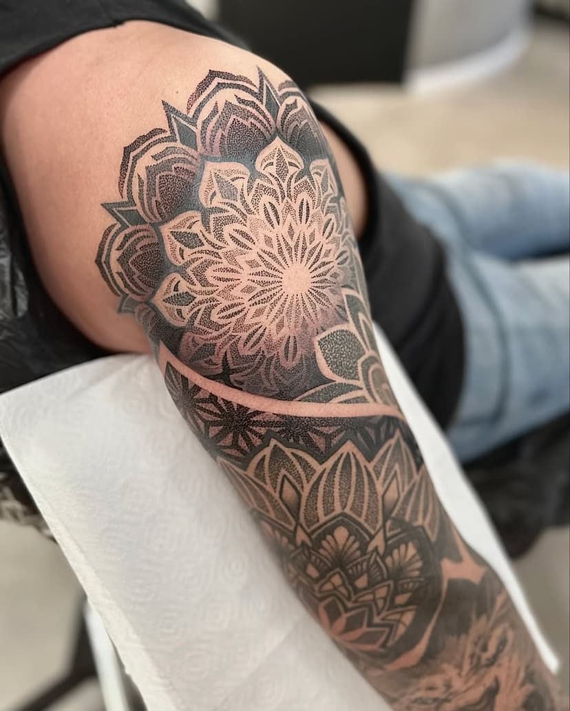 ✖️GEOMETRIC SLEEVE COMPLETED ✖️
-
Created @ironinktattoo.aalborg 
-
For booking an appointment with me?

Bookings in Denmark↙️
Www.ironinktattoo.dk
Or 
Bookings in Germany:↙️
INSTAGRAM: 0711nadelspiel 
-
-
#geometric #geometrictattoo #geometricart #geometrip #freehandtattoo #geometrictattoos #mandalatattoo #mandalaart #mandalaartist #mandalatattoos #dotworktattoo #dotworktattoos #inkedup #ink #inked #tattoo #tattoos #tatt #dynamicblack #inkspiringtattoos #tattoosofinstagram #animadetattoo #danishtattoos #blackworktattoos #blackwork #danishart #danishtattoo #geometricblackwork