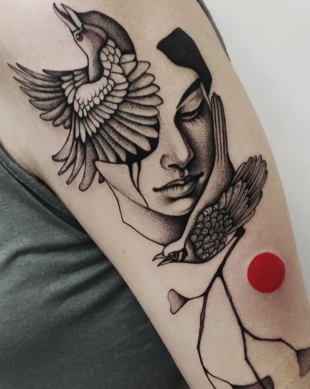 Il nido🐦

#tattoo #tattoos #tatuaggi #tatuaggio #womantattoo #inked #inktattoo #rome #rometattoo #roma #birdtattoo #ginkgo #ginkotattoo #illustration #italianartist #art #skin