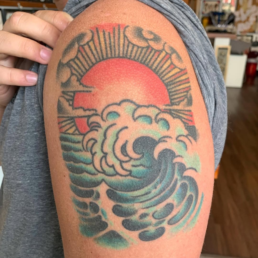 6 years healed first tattoo for the homie! 
By: #mikehigginstattoo