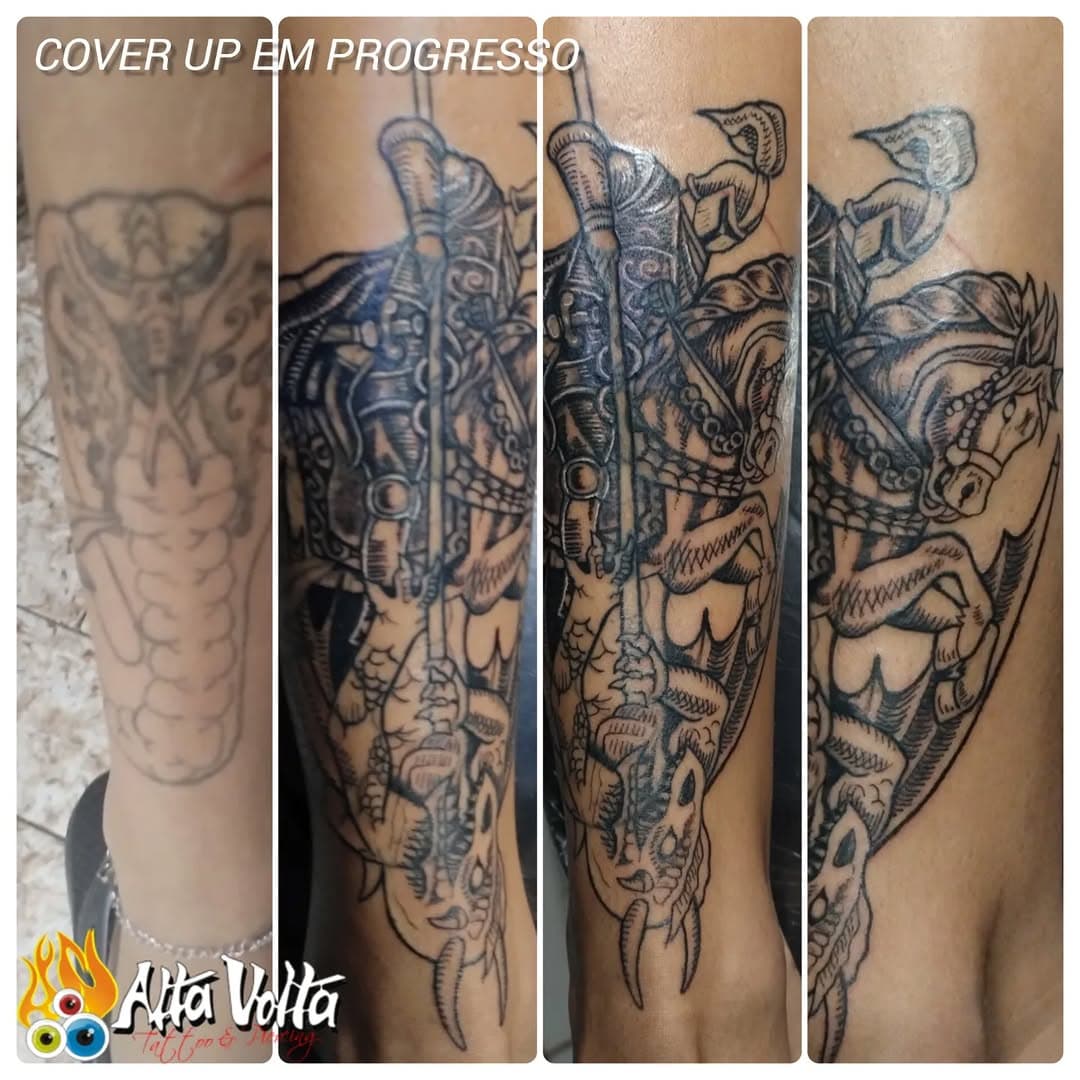 COVER UP EM PROGRESSO 

📌Siga, curta e compartilhem nossa página,
Bem vindo a Alta Volta Tattoo, 
24 anos no ramo de tatuagem & piercing, ARTE & SAUDE.
🔥STUDIO PRIVADO🔥
Funcionamos com um atendimento personalizado e exclusivo, não faça tattoo, faça arte, aqui você é a Obra Prima.
para orçamento através do 
☎️(21) 98428-4570👇🏽
⏩https://wa.me/message/NC4HWOJTBXGNO1
ou Direct- Tijuca - Rio de janeiro - Próximo a Praça Seans Pena - 
site:  https://www.alta.volta.nom.br
#altavoltatattoo #tattoo #tattootijuca #erjtattoo #tattooriodejaneiro #arteesaude #tatuagem #tattooseanspena #tatuagemriodejaneiro #tattoo #tattoos #tattooartist #tattooed #tattooart #tattoolife #tattooideas #tattoodesign #tattooist #tattooing #tattooepiercing #tattooedgirls #tattooink #tattoogirl #tattoostyle #tattooer #tattooflash #tattoomodel #microdermal