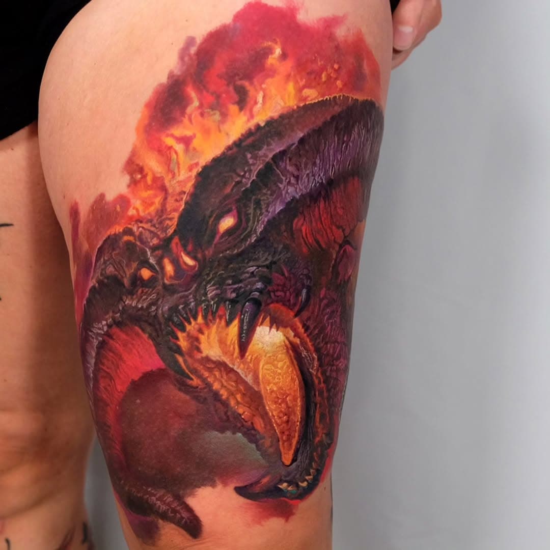 Balrog.
Mix of healed/fresh

#lotr #balrog #balrogtattoo #coloradotattooartist #colortattoo #legtattoo