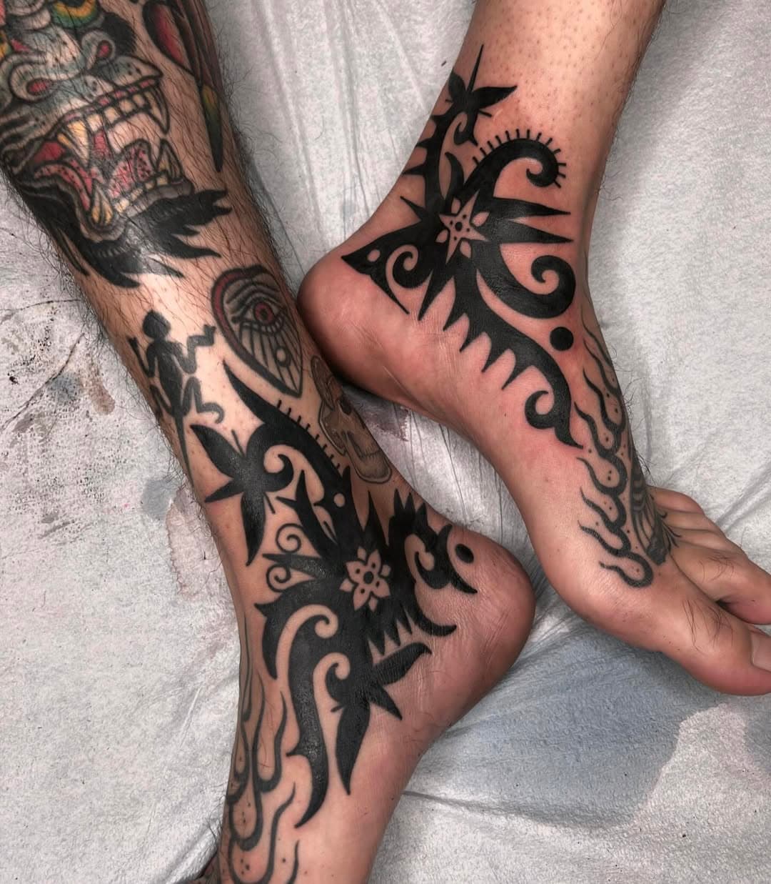 Beyond the yellow spotted bamboo #tribaltattoos #tribaltattooers #borneotattoo #ibantattoo