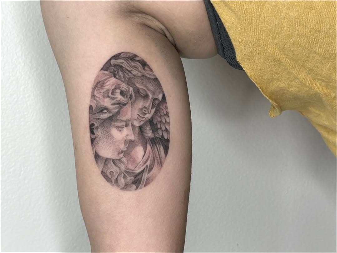 @meganfox.tattoos 
San Antonio Tx 
Accepting new clients