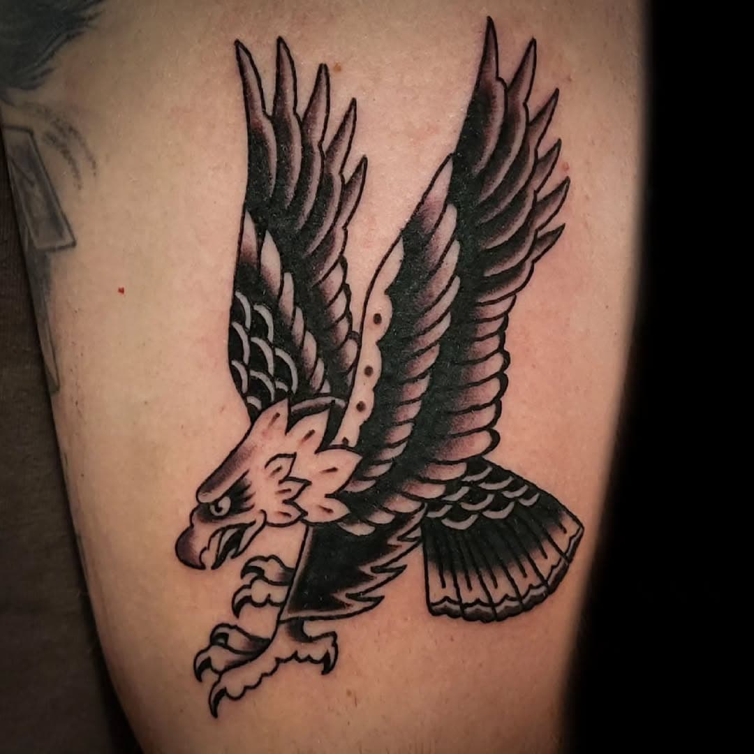 Eagle and panther tattoos made for Chase by @feoberumen @hiddenplace_sf 

Always happy to make traditional designs!