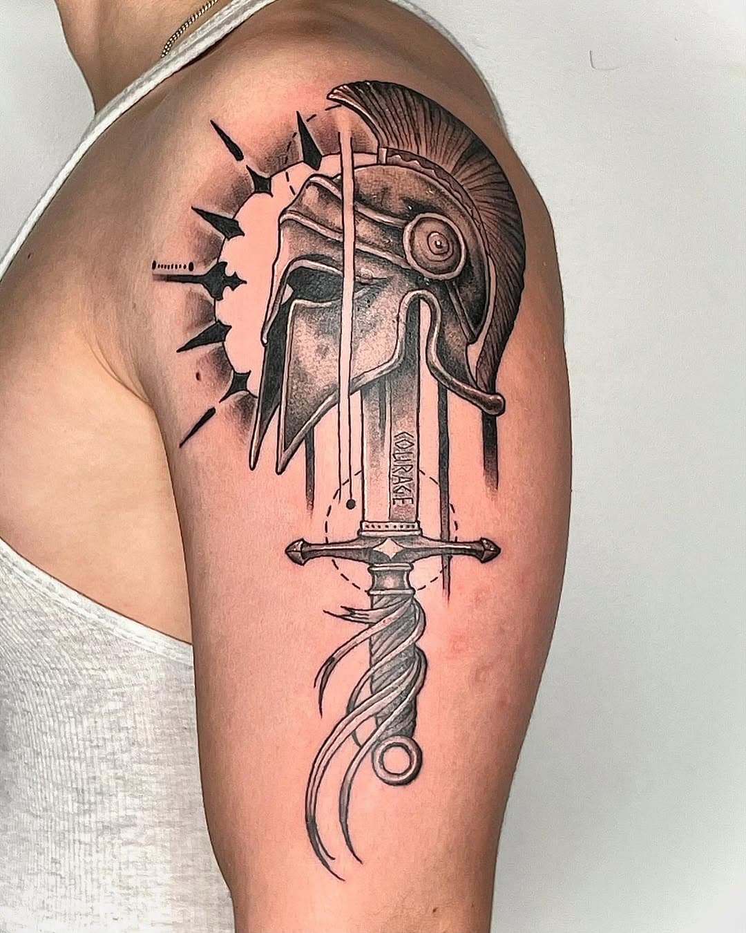 Upper arm piece done ✅ by @cp6.tattoo at @townhallart ™️

#townhalltattoo #townhallart #tattooart #aucklandtattoo #aucklandtattooartist #aucklandtattoostudio #aucklandtattooist #tattoos