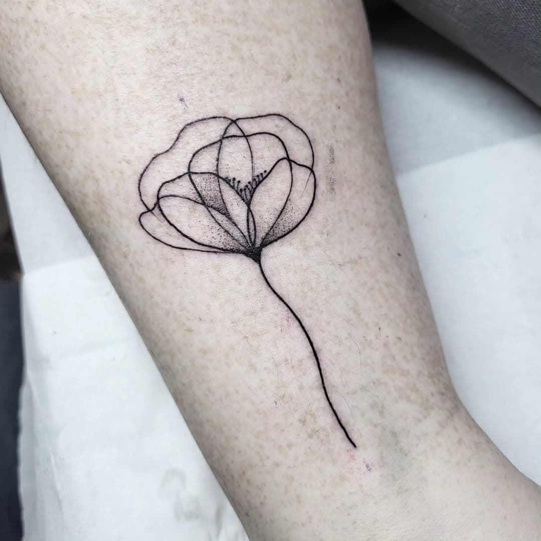 Petits tatouages
@romainlacroixtattoo 

#floraltattoo #minimalisttattoo #tatouagefleur #tatouagefin #tatouagepetit #toulousetatouage #toulousetattoo #toulousemaville