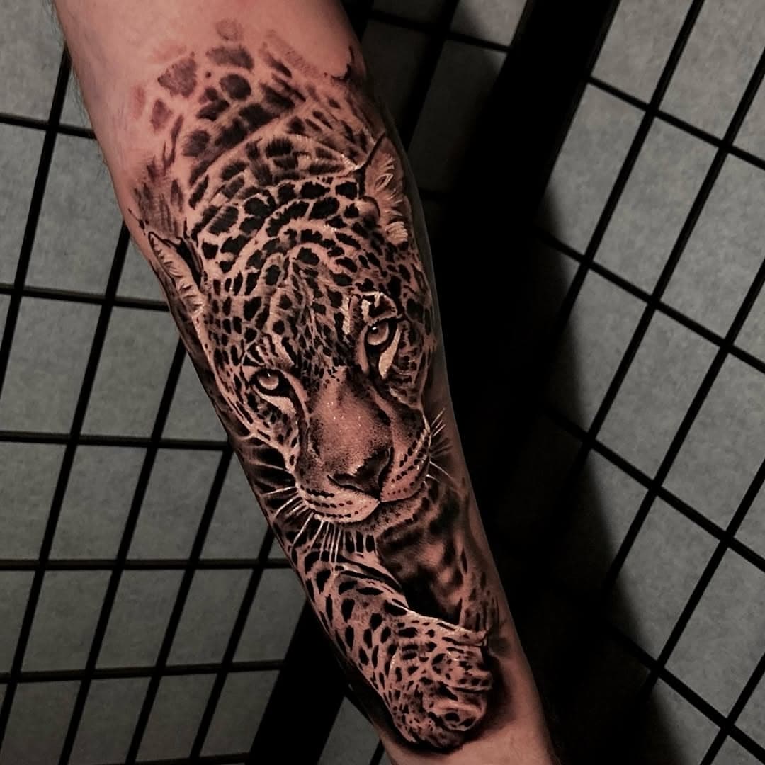 🐆 Orçamentos através do link na bio .
#tattoo #tattoos #tatuagembrasil #realism #tatuagemrealista