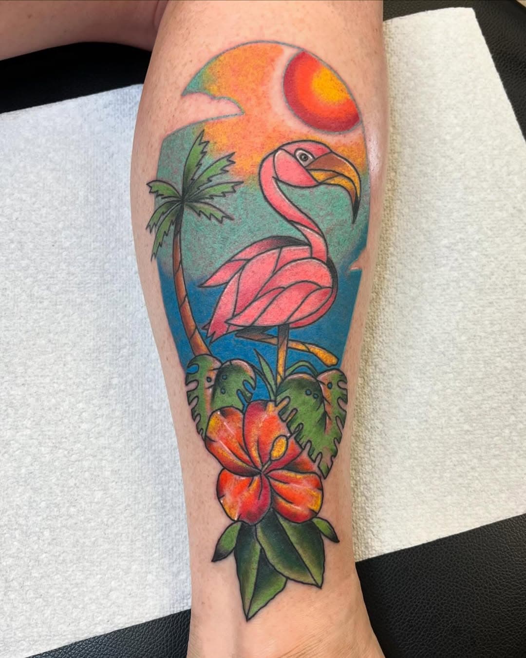 Cover up for Tracy!! She sat like a rock! More like this please!! 

#arlington #pantego #dalworthingtongardens #grandprairie #dallas #ftworth #kennedale #mansfield #duncanville #cedarhill #texas #traditionaltattoo #beachtattoo #beachplease #flamingotattoo #kickstand #colortattoo #dfwtattoos #texastattoos #solidink #boldwillhold #popstattooparlor