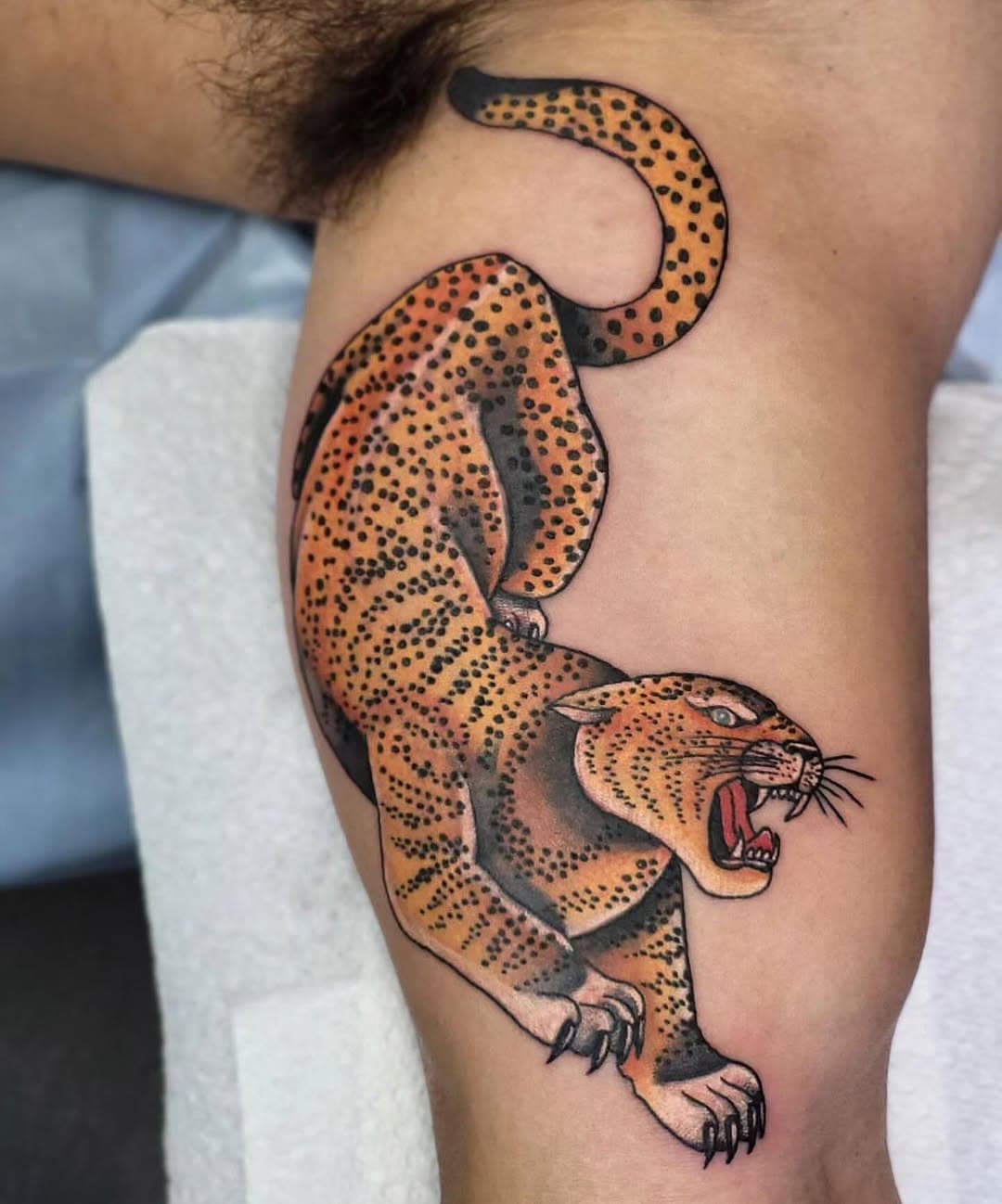 Inner bicep jaguar by @marcopinedo729 
Text him at (786) 471-6496 👊🏼👍🏼