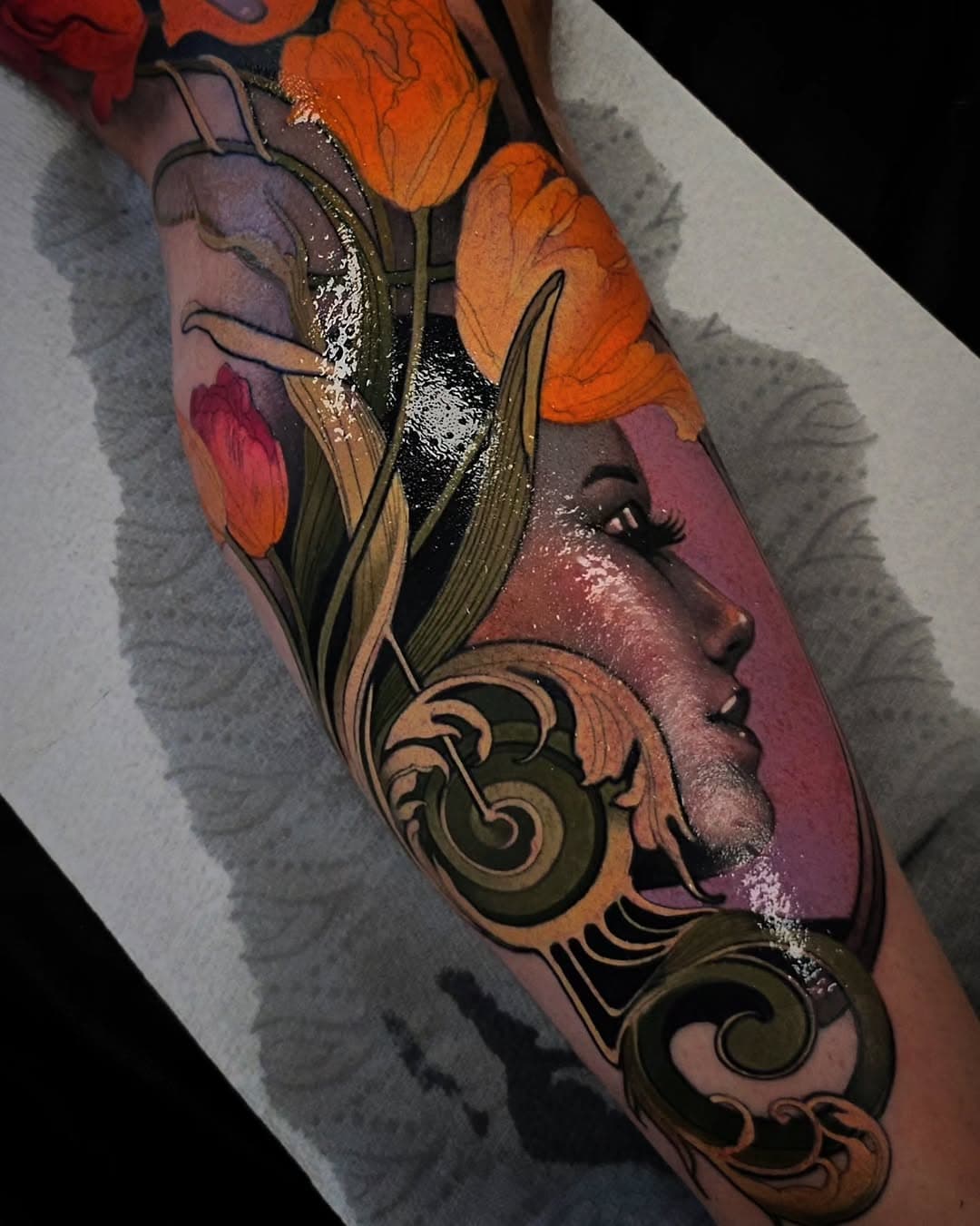 Stills from the bottom half of Maria's leg that we finished up yesterday.  Black and grey/lines healed, color fresh. :)
Made with love and Supremes by @goodguysupply !
♡♡♡
.
.
.
.
..
#yxetattoos #yxe #yxetattoo #saskatoontattoos #saskatoontattoo #colortattoo #ladyfacetattoo #artnouveautattoo #femaletattooer #canadiantattooer #canadianartists