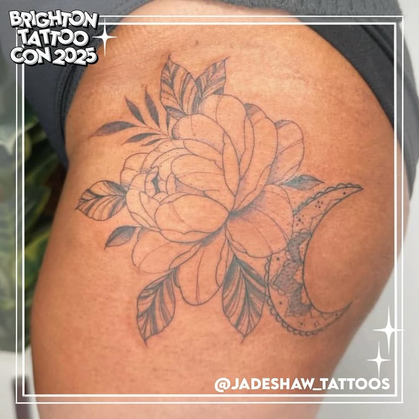 Lovely work from @jadeshaw_tattoos joining us at BTC25 ✨🔥

#brightontattooconvention #brightontattoo #brightontattoocon