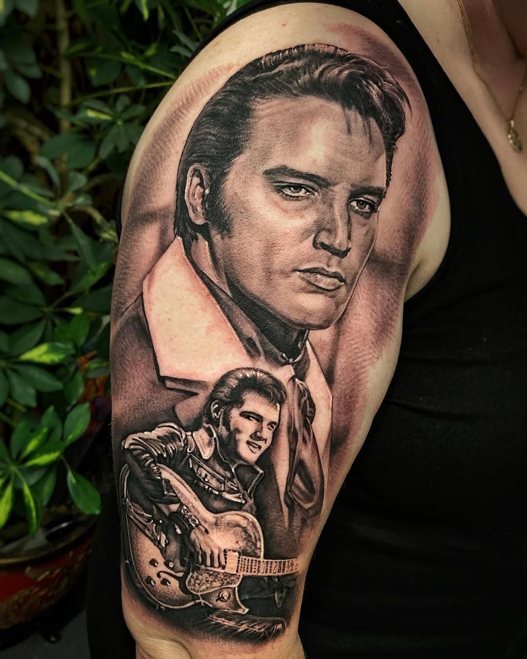 Tattoo feita em #dublin! Thanks @love_to_pierce 🙏 done at @colourworks_tattoo . Orçamentos inbox ou WhatsApp 19 98931-1879
.
#elvis #elvispresley #tatuagem #tatuagemsombreada #retrato #tatuagemrealista #realismo #tatuagemmasculina #tatuagemfeminina #tatuagembrasil #tatuagembr