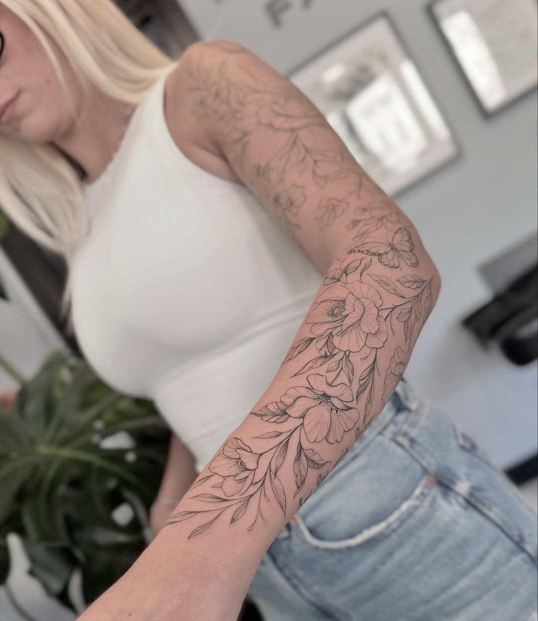 𝕴𝖓𝖋𝖔 𝖊 𝖕𝖗𝖊𝖓𝖔𝖙𝖆𝖟𝖎𝖔𝖓𝖎 3891511586 🔥 
#tattoo
#genovatoda #genovatattoo
#genovameravigliosa #genova_love
#italiantattoo #italiantattooartist
#italiantattooart #tattoo #tattoos #tattoostyle
#tattooartist #tattoostyle
#tattooartistmagazine #tattoos_of_instagram
#tattoosnob #tattooed #tattoofineline
#finelinetattoo #fineline #finelinework
#tattoofineline #finelettering #tatuaggio