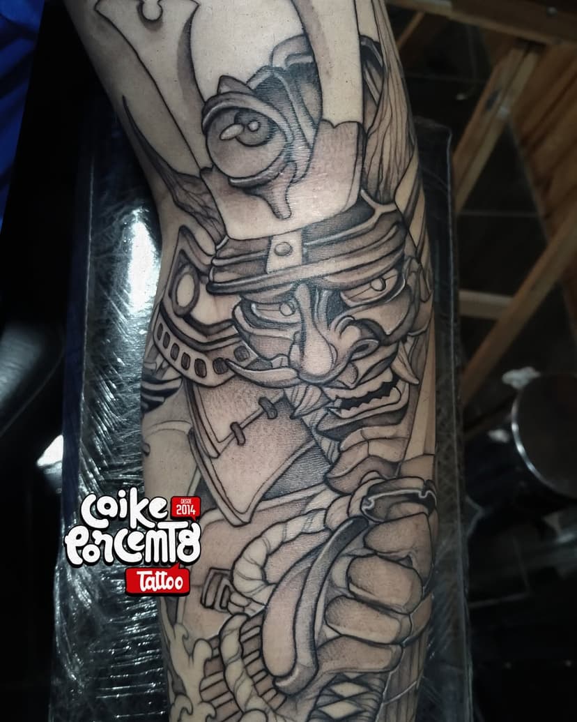 Eita nois!

Quer ter uma tatuagem que vai ser só sua?
Entre em contato pelo link na BIO!

#tatuagem #caikeporcemto #porcemto #caike #tattoo #guarulhos #gru #samurai #samuraitattoo #orientaltattoo #hannya #yinyang #tats #tattoooriental