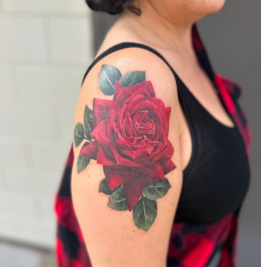 Just a little cover up 🌹 
•
•
•
•
•
#ink #inktailor #mntattooers #mntattooartist #minnesota #minneapolis #flower #flowertattoo #redrose #rose #rosetattoo #floral #floralartist #floraltattoo #realismtattoo #coverup #coveruptattoo #cheyennetattooequipment #fusionink #solidink #hypafix #hushanesthetic