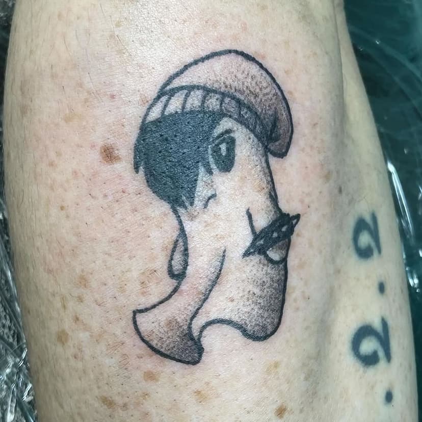 Another spooky lil ghost from @beaniebootattoos!