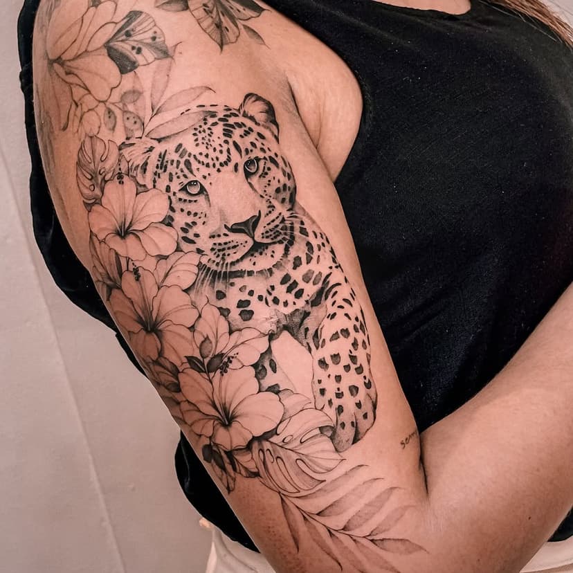 Meau 🐆💐
Obrigada pela confiança minha linda! Espero te ver de novo em breve !!
#leopardtattoo #jaguartattoo #fineline #femininetattoo