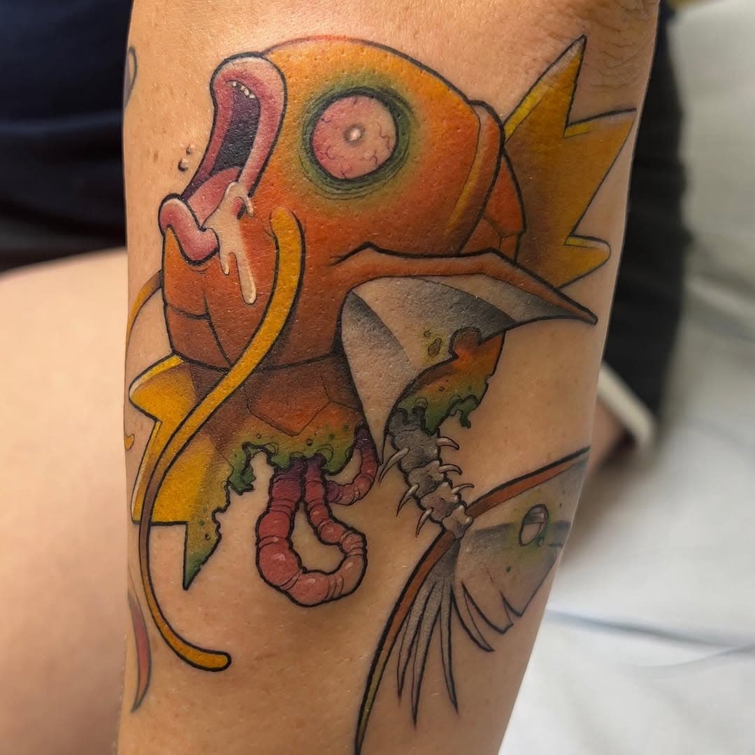 Zombie Magikarp for Kat. Thanks for getting the coolest Tattoos!
 Making super cute Pokémon gross and scary was unexpectedly fun. If you want a zombified Pokémon hmu!