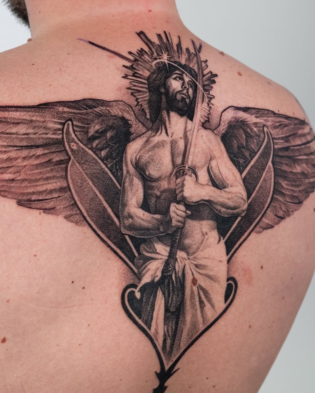 Angel on guard. 

Share your voice below.

#tattoo #guardianangeltattoo #backtattoo #tattooartistmunich #tattooist #munich